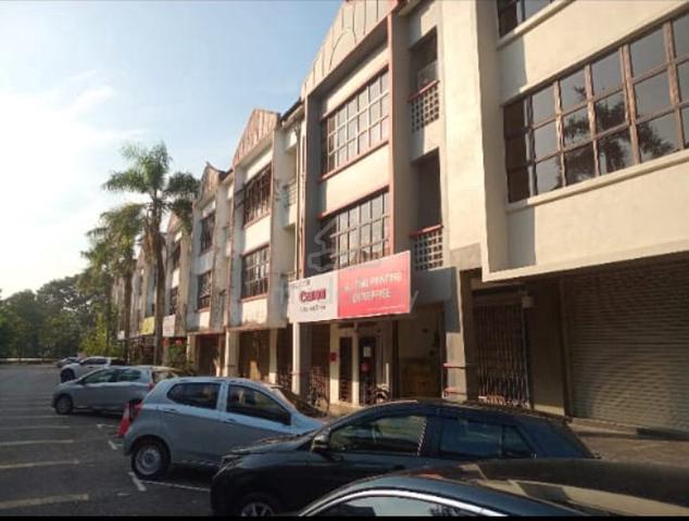 JB Near Taman Perling BIG size... 3 Storey Corner Shop for Rent  1