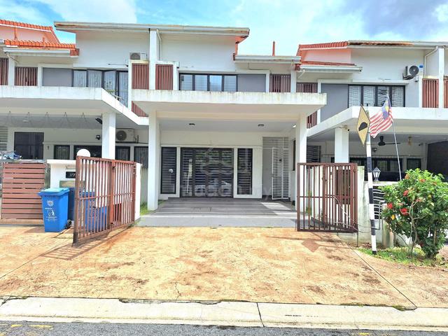 Shah Alam Freehold Facing Open Park Terrace House for Sale 1