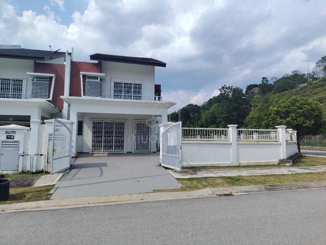 Hilltop 2 Storey Terrace Corner Lot House Santana S2 Heights for sale 1