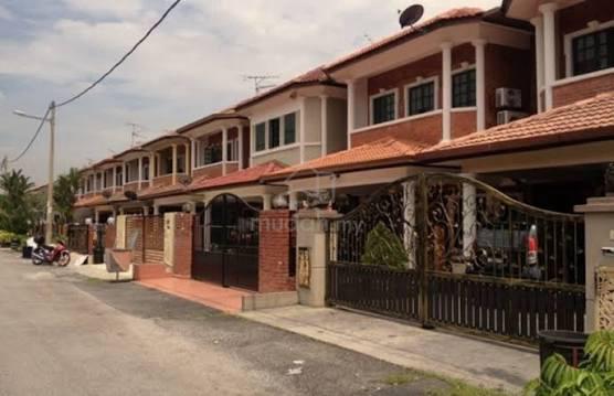 Bandar Sungai Long Room To Let (Jalan SL2/3) 1