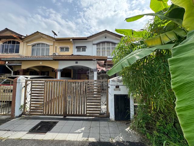 2 Storey House Intermediate Taman Puteri Subang Shah Alam 1