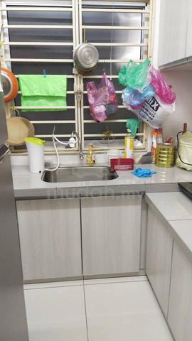 Flat Taman Prestij III 1