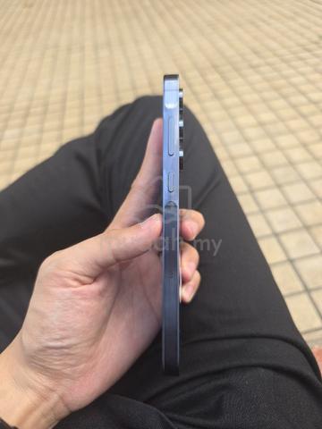Carousel Image