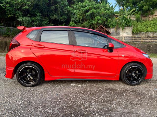 2016 Honda JAZZ 1.5L E (A),COME FIRSTWITH WARRANTY - 2