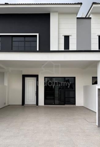 Eco Botanic 2 storey House Unblock View Good Deal Unit 1