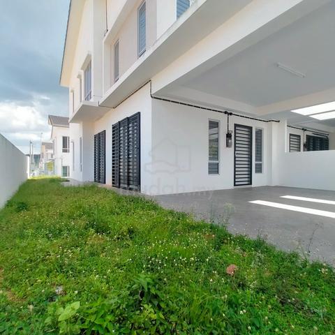 [BELOW MARKET / HARGA SPA] Double Storey End Lot Tiara Sendayan 1
