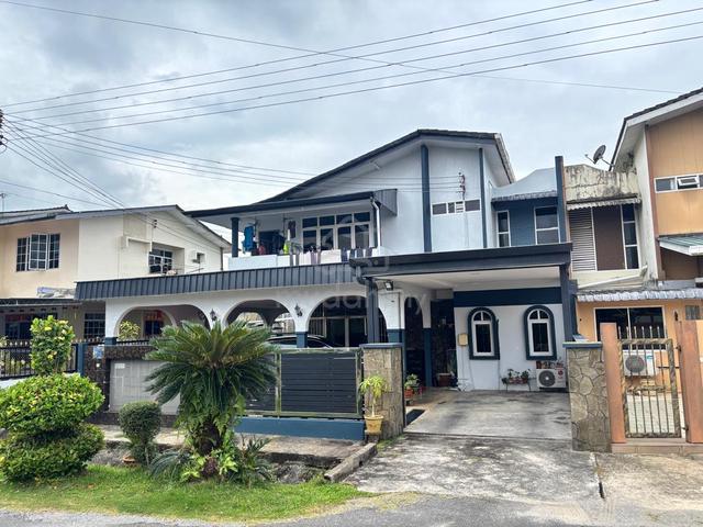 Lorong Penyau 7 nearby Chung Hua Middle School No. 3 Kuching 1