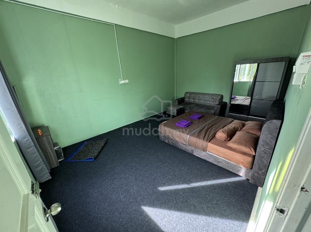 homestay pasir puteh 1