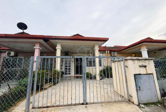Single Storey Taman Saujana Puchong SP5, Puchong 1
