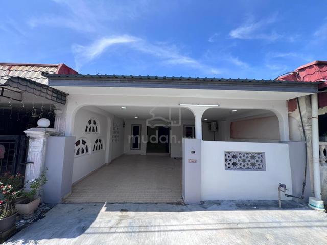 Taman Muzaffar Shah,Ayer Keroh Melaka 1