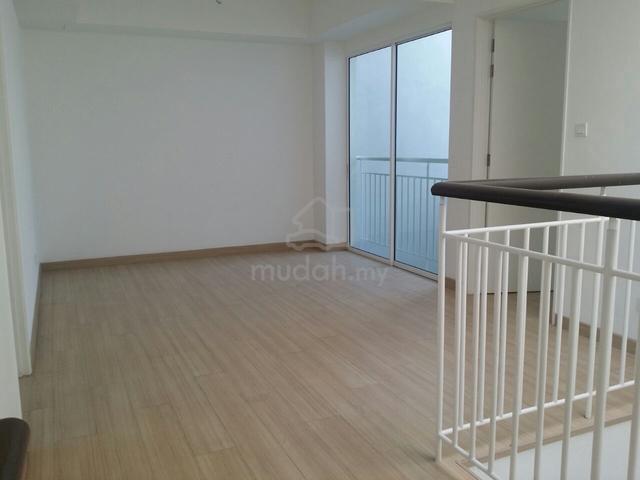 CHEAPEST UNIT 3 Storey Superlink Phase 1 Taman Nadayu 92 Kajang 1