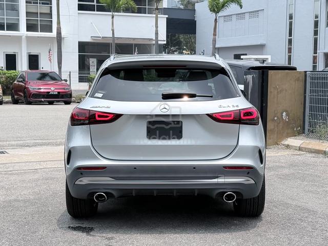 2021 Mercedes Benz GLA35 AMG 2.0 4MATIC FULL SPEC - 5