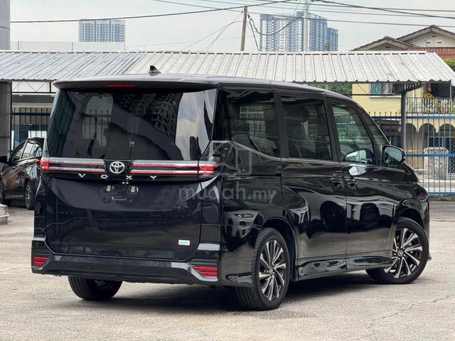 2024 Toyota VOXY 2.0 S-Z (A) - 2