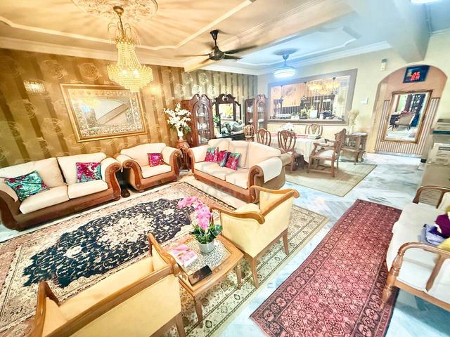 22’x75’ Double Storey Taman Desaria PJS 5 Bandar Sunway Petaling Jaya 1