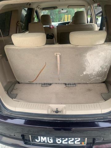 2010 Nissan GRAND LIVINA 1.6 CLASSIC/COMFORT (A) - 4