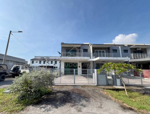 BANK VALUE 650K❗️END LOT Double Storey Saujana KLIA Kota Warisan MURAH 1