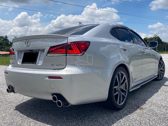 Lexus IS250 2.5L 6 Speed (A) Sunroof - 4
