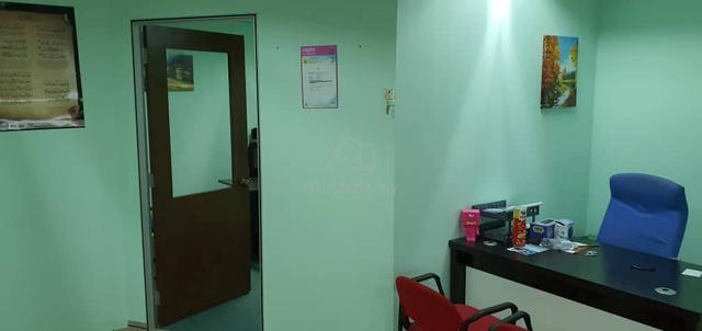 Leisure Commerce Square office space for sale 1