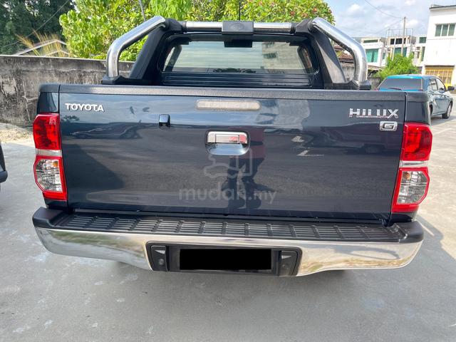 2013 Toyota HILUX 2.5 G VNT FACELIFT (A) - 4