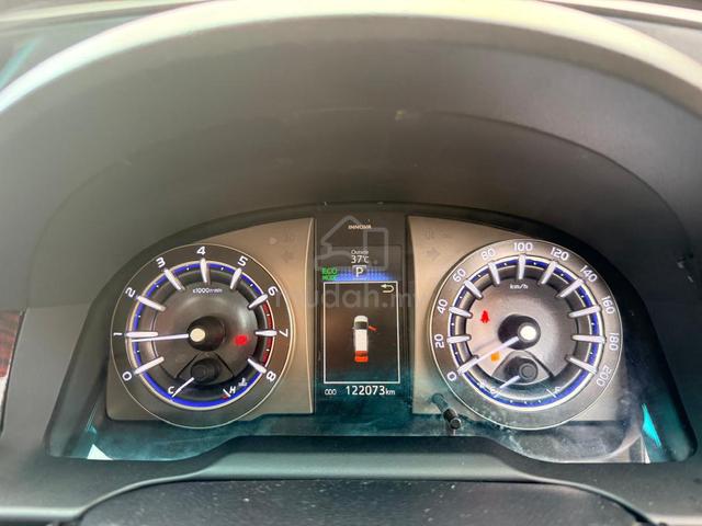 2017 Toyota INNOVA 2.0 X (A) One Malay Owner - 5