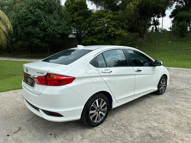 2017 HONDA CITY 1.5 E Still Can Loan Condition Cun - 5