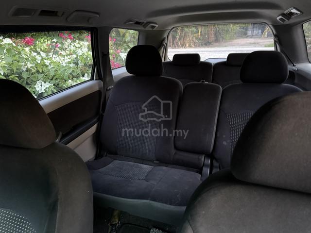 2009 Mitsubishi GRANDIS 2.4 FACELIFT (A) - 5