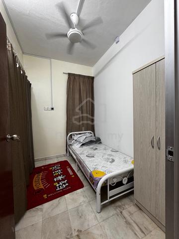 Bilik ukt Disewa-Tmn Sri Bandar, near ABC (Lelaki Shj) 1