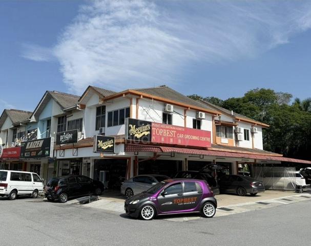 SS19 Subang Jaya Double Storey Corner Shoplot for RENT!!! 1