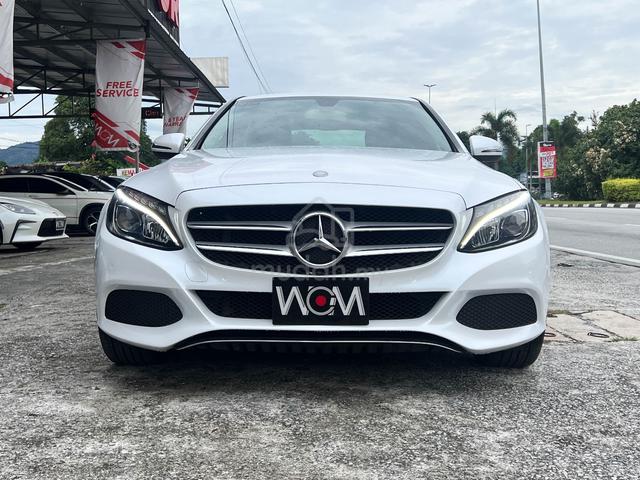 YR 2016 Mercedes Benz C200 2.0 - 2