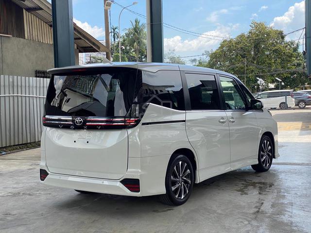 2024 Toyota NOAH 2.0 SZ (A) 7 Seater - 4