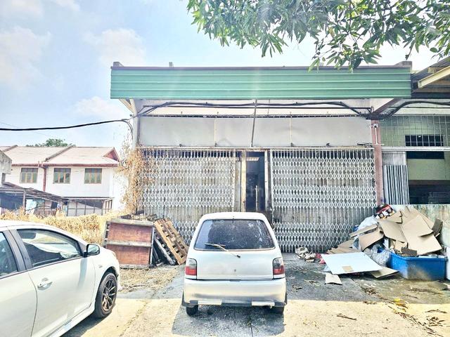 End Lot Shoplot 1 Tingkat IKS Ayer Panas Bemban Melaka 1