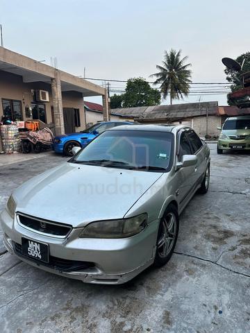 Honda Accord S86 2.0 VTEC Tahun 2000 Auto - 3