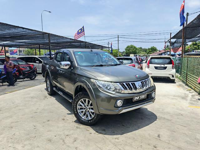2015 Mitsubishi TRITON 4x4 2.5 (AUTO) - 1