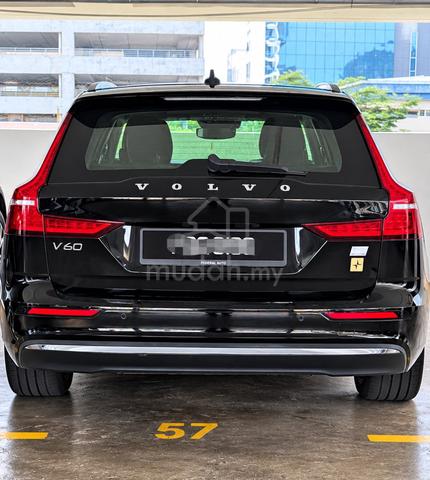 Volvo V60 2.0 T8 Under warranty Carking Penang - 2