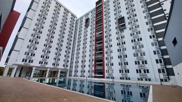 Uni Suites 1