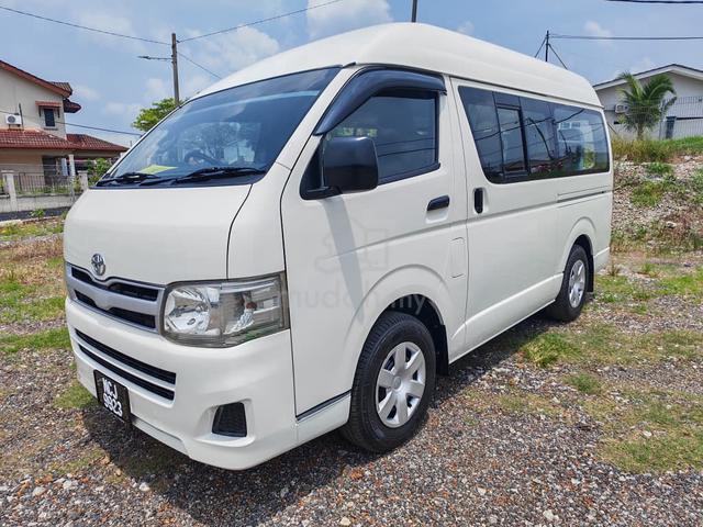 2013 Toyota HIACE 2.5 KDH202R FACELIFT (M) - 2