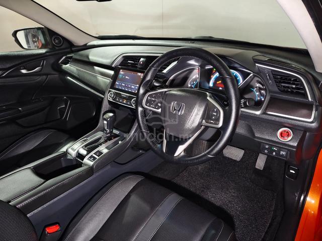 2017 Honda Civic 1.5 TC F/Service 5-Years Warranty - 4