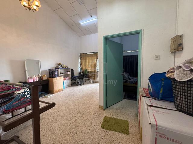 Taman Perling Single Storey Terrace House 1