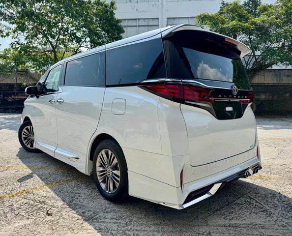 2023 Toyota ALPHARD 2.5 Z DIM HUD S/R AUTO PARK 5A - 2