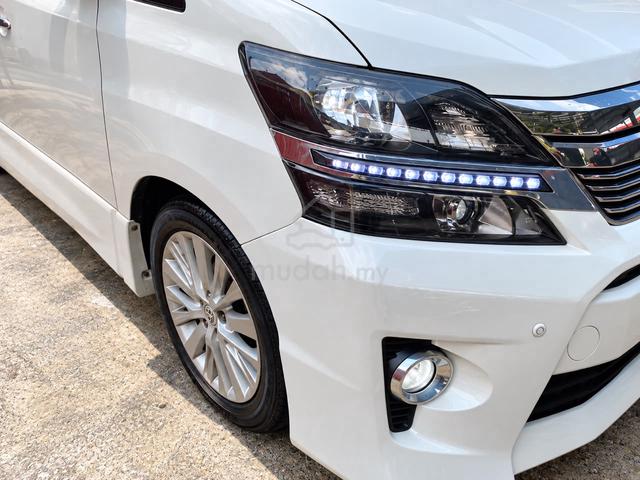 2013/2018 Toyota VELLFIRE 2.4 Z G LOAN KEDAI IC SJ - 5