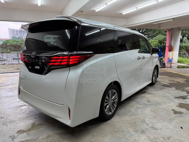 2024 Model: Toyota Alphard 2.5 Z, HUD, Side Step - 5