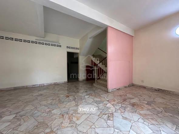 Taman Gembira Klang 2 Storey House 20x75 Kitchen Extended Non Flood FH 1