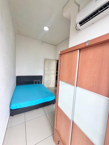 Palazio @ Mount Austin – Bedroom for Rent 1