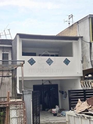 Kota Masai 2 Storey Fully Reno 3B2B With Balcony Freehold 1