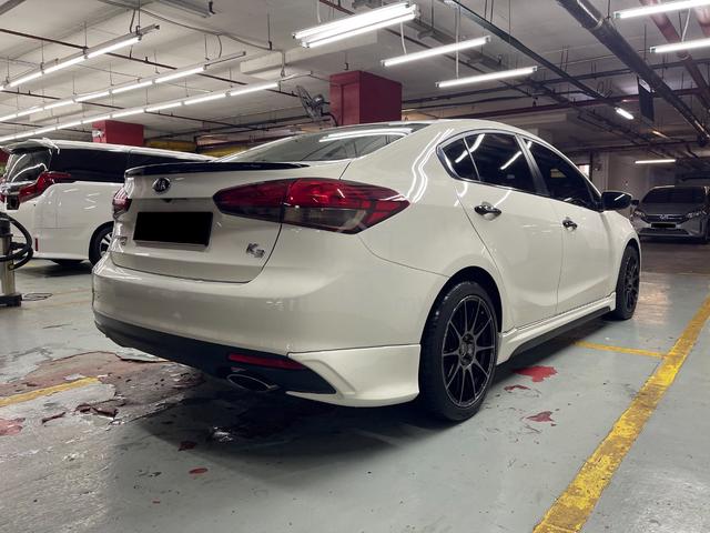 2017 Kia Cerato 2.0 (A) Sunroof Rare Model - 4