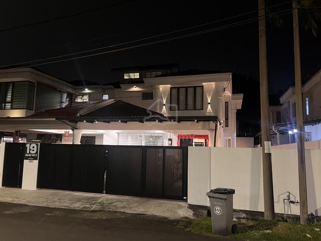 Puncak Malim Luxury Semi D House 1