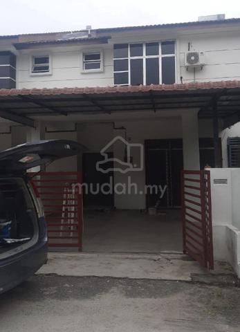 RUMAH 2 TINGKAT UTK DISEWA* (Aircond di bilik utama) 1