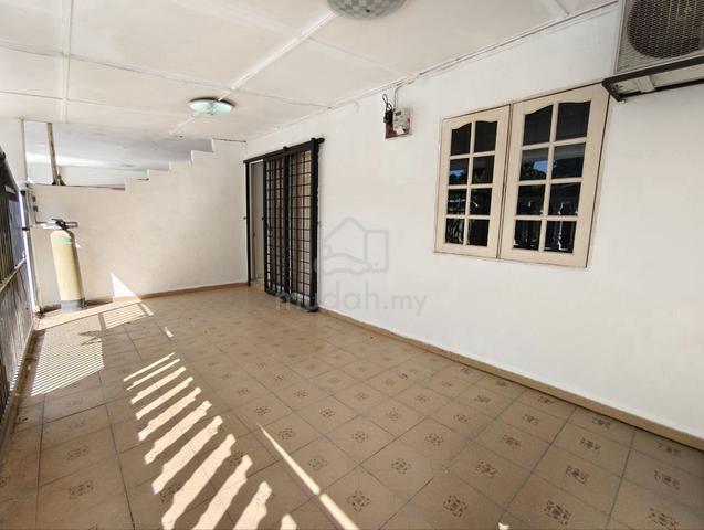Single Storey Taman Salak Jaya Salak Selatan Kuala Lumpur 1