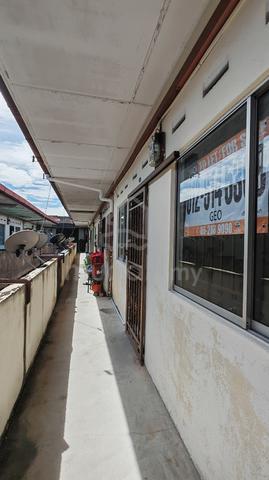 Rumah Pangsa Sri Puteri 1