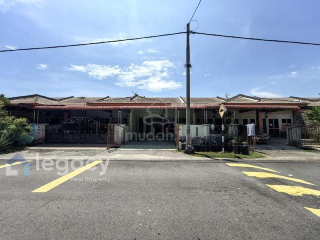 Bumi Lot Awning & Tiles 2.3km ke Masjid, Taman Bandar Universiti 1